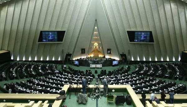 البرلمان الايراني يستنكر القرار الاوروبي ضد حزب الله