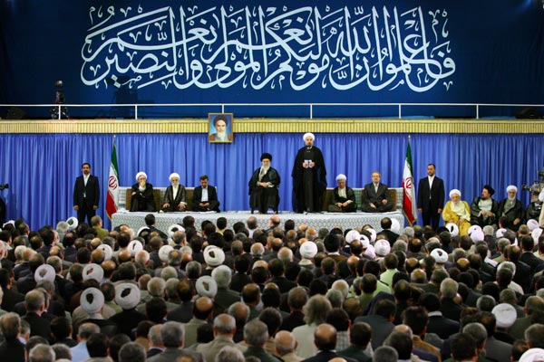 مراسم تنفيذ الإمام الخامنئي لحكم رئاسة الجمهورية في دورتها الحادية عشرة 