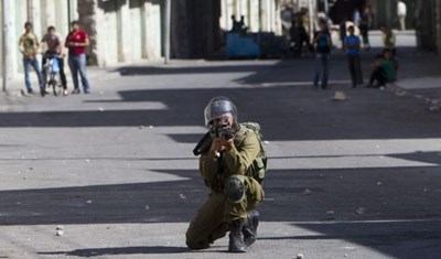 استشهاد عامل فلسطيني برصاص الاحتلال قرب تل أبيب