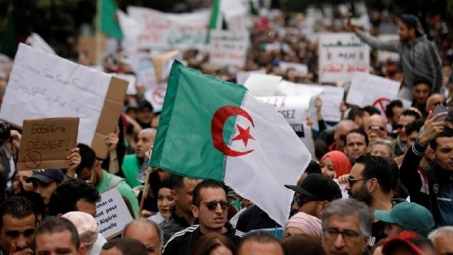استمرار الاحتجاجات في المدن الجزائرية