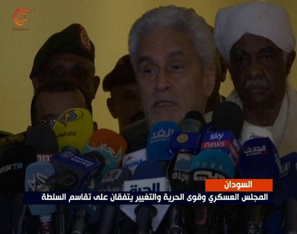 المجلس العسكري وقوى الحرية والتغيير يتفقان على تقاسم السلطة