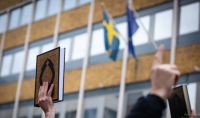 رغم الإدانات.. السويد تمنح الإذن لتحرّك آخر يتخللّه حرق نسخة من المصحف