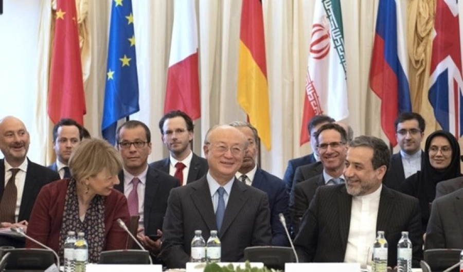 هل تحاول أوروبا طمأنة إيران بضمانات الحد الأدنى؟