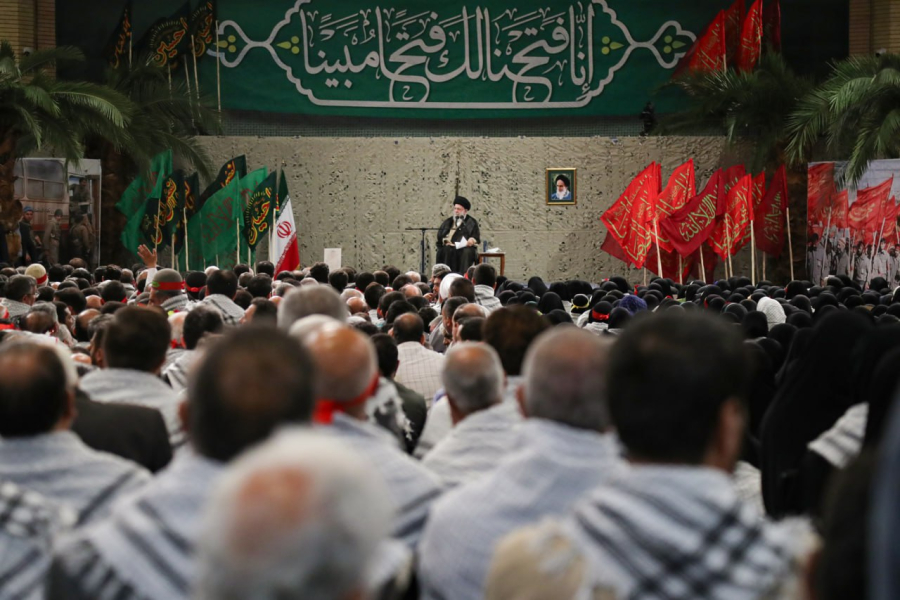 الإمام الخامنئي: مشكلة العدو هي الجمهورية الإسلامية