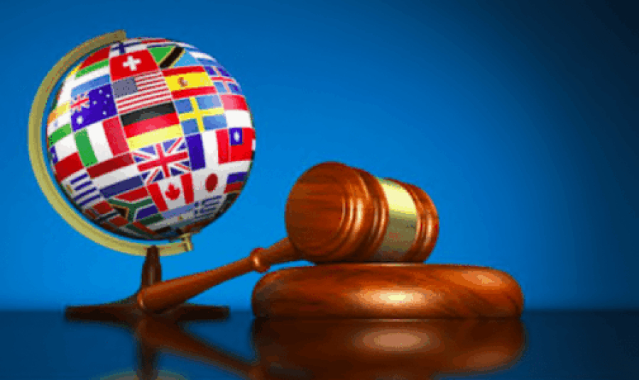 القانون الدولي وصحة الضربة: هل يمكن اعتبار مقرّات السفارات أرضًا للدولة المضيفة؟