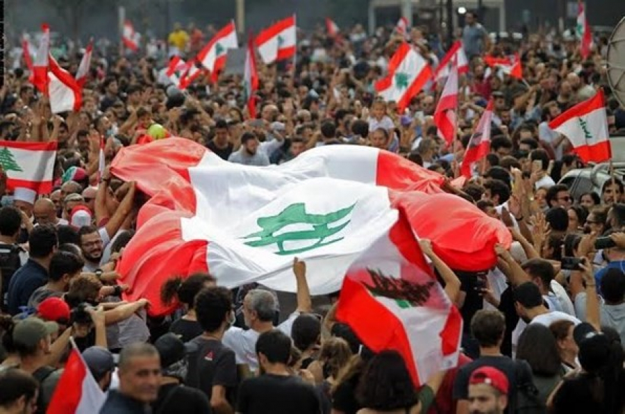 المدن اللبنانية تغصّ بالمتظاهرين المطالبين بمعالجة المشاكل الاقتصادية