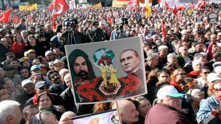 العلويون في تركيا: نشاط سياسيٌ تاريخي وثقلٌ مؤثرٌ في البلاد