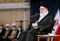 قائد الثورة الإسلامية: لا قيود على الملاحة في البحار
