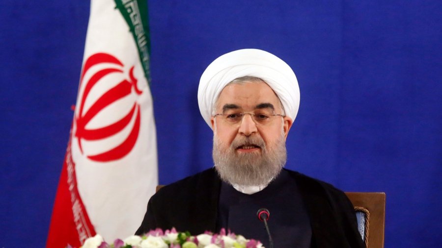 روحاني: الاميركيون فشلوا في اخضاع الشعب الايراني