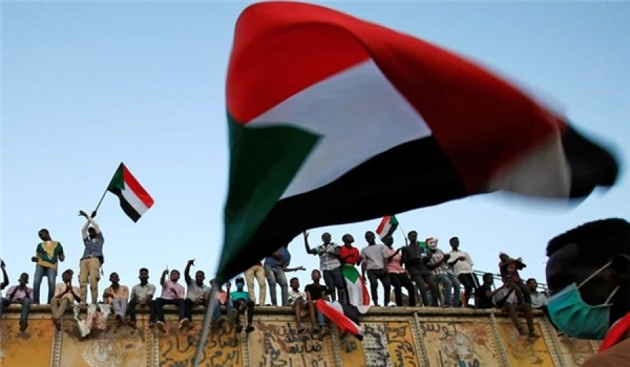 خفايا الخلاف بين المحتجين والمجلس العسكري الانتقالي بالسودان