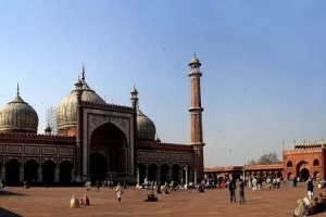 المسجد الجامع في دلهي القديمه في الهند