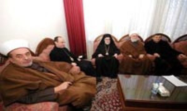 قیادات ومؤسسات مسیحیة تدین التعرض للنبی محمد (ص)