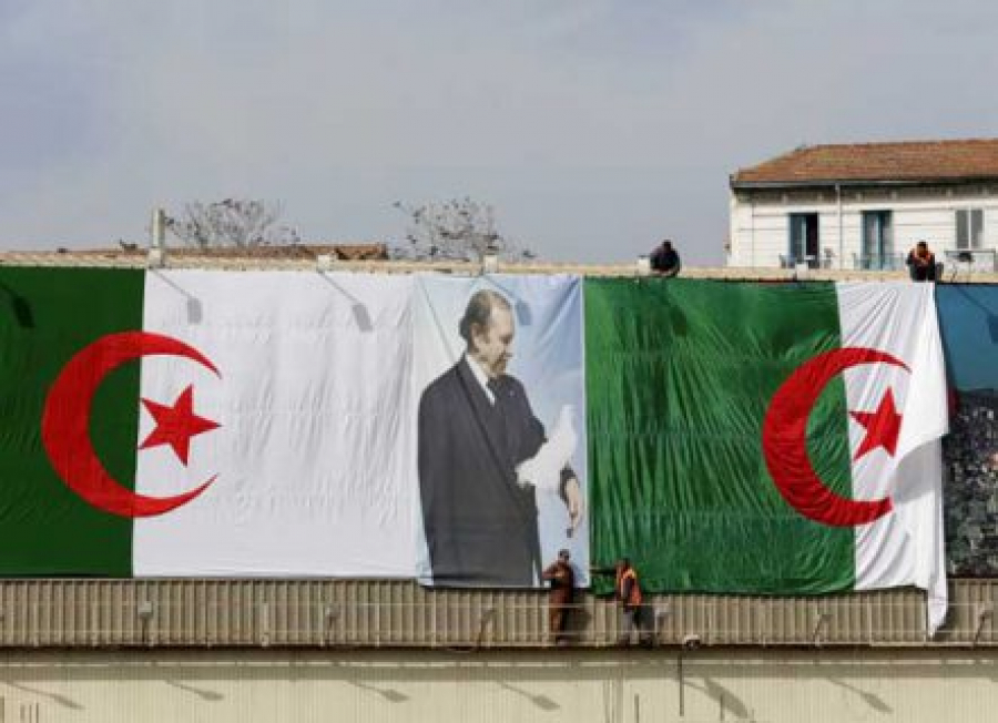 خلال يومين..11 إعلان ترشح لانتخابات الرئاسة بالجزائر