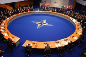 الناتو يصعد لاستدراج روسيا.. أخطر مواجهة منذ الحرب الباردة