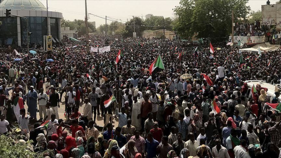 السودان.. المعارضة ترفض بيان &quot;العسكري&quot; وتتمسك بـ7 مطالب