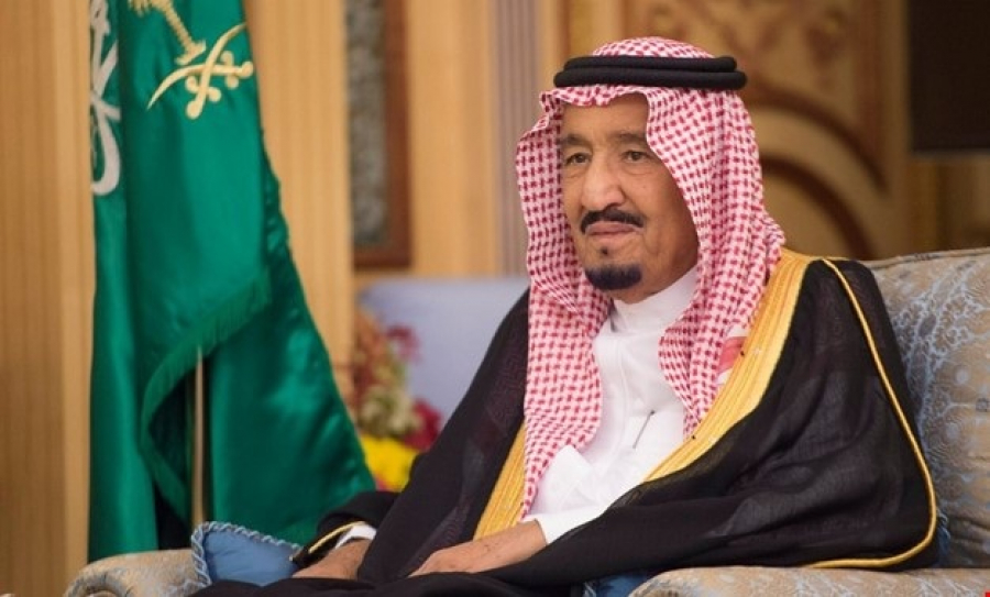 الملك السعودي يعفي رئيس هيئة الأركان وقائدي القوتين الجوية والبرية من مناصبهم