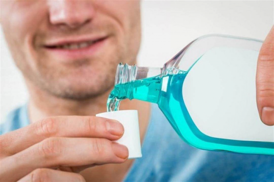 هل يحمي غسول الفم من فيروس كورونا؟ &quot;الصحة العالمية&quot; تجيب