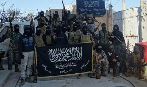 &quot;النصرة&quot; تعلن الحرب على &quot;داعش&quot; وتقتل قائده العسكري في ديرالزور