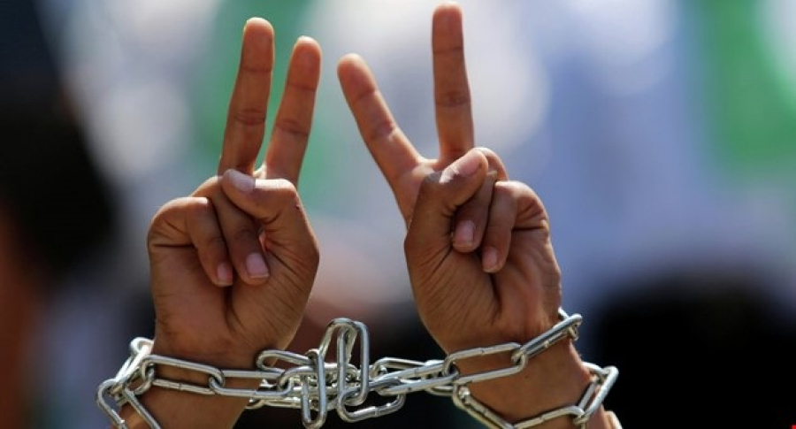 في يوم الأسير.. الفصائل الفلسطينية: لن نترك أسرانا في السجون الإسرائيلية