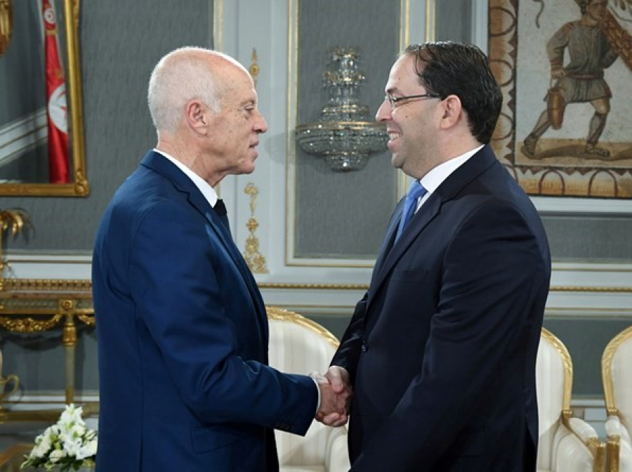هل أطاح التطبيع مع &quot;إسرائيل&quot; بوزير الخارجية التونسي؟