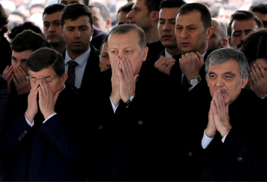 بعد انتكاساته في إدلب.. إردوغان يواجه أعداءه في الداخلبعد انتكاساته في إدلب.. إردوغان يواجه أعداءه في الداخل