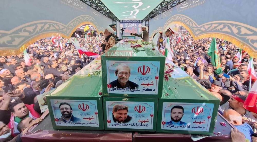Iranians bid farewell to Dena sailors, martyrs Larijani and Soleimani