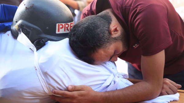 IRIB World Service decries US-EU ban on Aqsa TV, urges action against media censorship