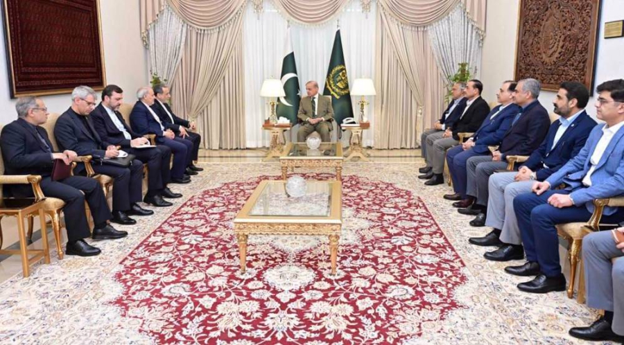 Araghchi shares Iran’s ‘workable framework’ with Pakistani mediators on lasting end to war