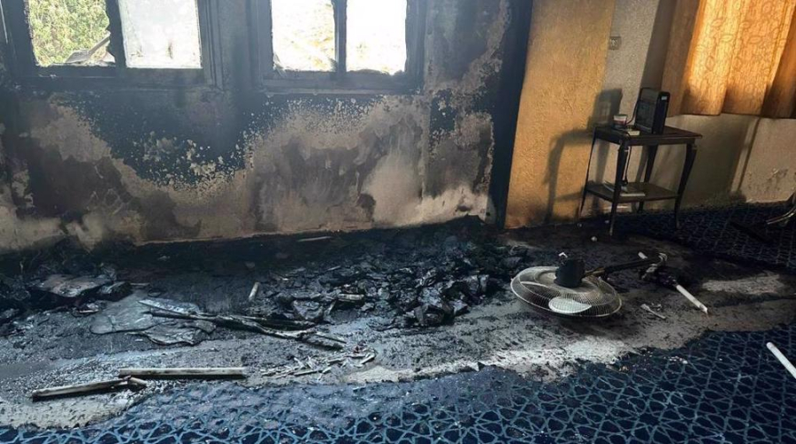 Illegal Israeli settlers set mosque on fire in occupied West Bank