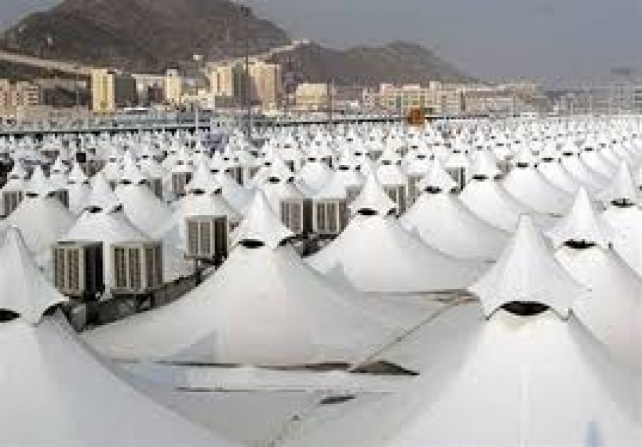On Wednesday, more than 86,000 Iranian pilgrims will be transferred to the holy sites.