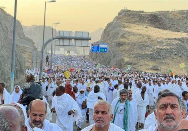 Staying in Mash&#039;ar al-Haram