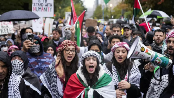 Trump orders deportation of pro-Palestine students and faculty