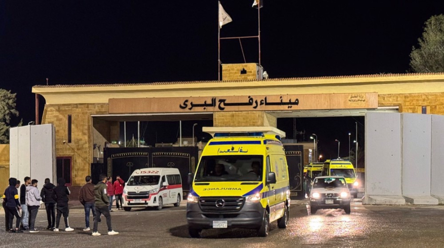 Palestinians harassed, blocked at Rafah crossing amid limited Gaza reopening