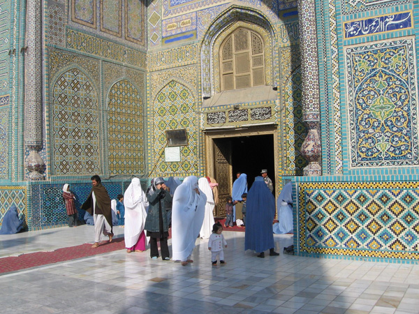 مسجد کبود در شهر مزار شریف – افغانستان