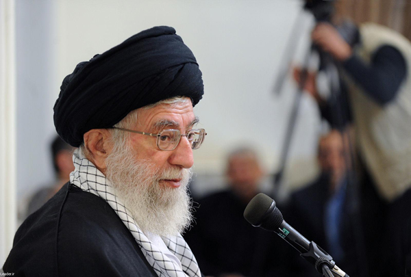 رهبر معظم انقلاب اسلامی با مسئولان و دست اندرکاران حج دیدار كردند