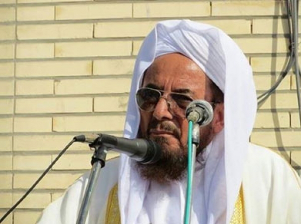 امام جمعه اهل سنت سراوان طی پیامی انفجارمسجد کویت و کشتار نماز گزاران را محکوم کرد