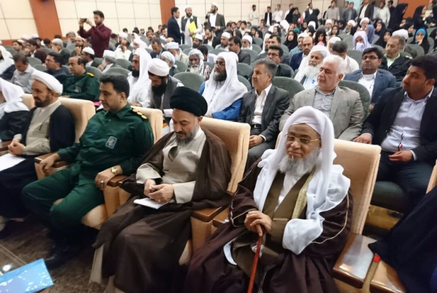 همایش بین‌المللی قیام عاشورا از دیدگاه اهل سنت در ایرانشهر برگزار شد