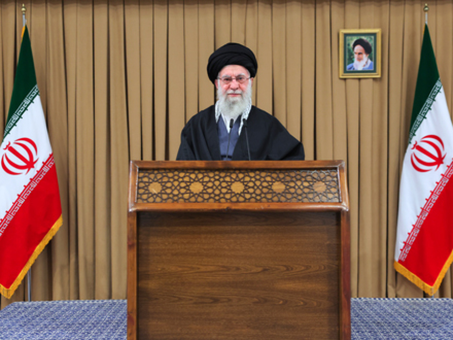 سخنرانی تلویزیونی خطاب به ملت ایران