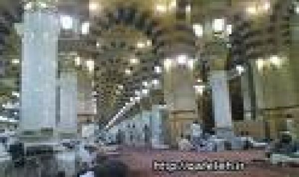 تبرك جستن به حرم پيامبر