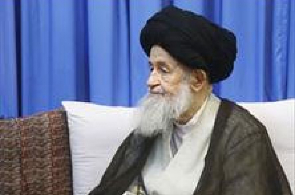 دشمن با تفرقه افکنی بین مسلمانان درصدد باز کردن جایی برای خود است