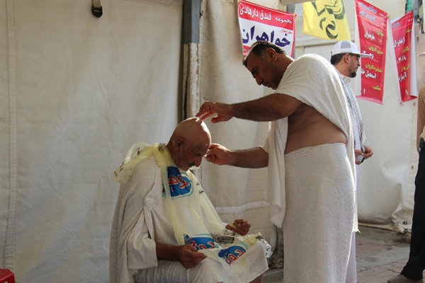 فلسفه تراشیدن مو در حج چیست؟