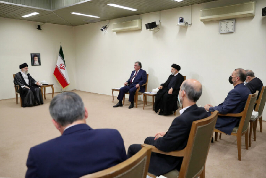 &quot; دیدار رئیس‌جمهور تاجیکستان با مقام معظم رهبری&quot; از نگاه سفیر ایران در دوشنبه