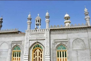 آیا اهل سنت در ایران دارای مسجد می باشند ؟