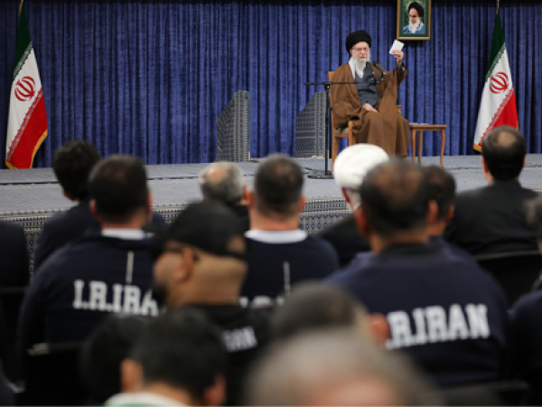 بیانات در دیدار قهرمانان و مدالآوران ورزشی و المپیادهای علمی جهانی