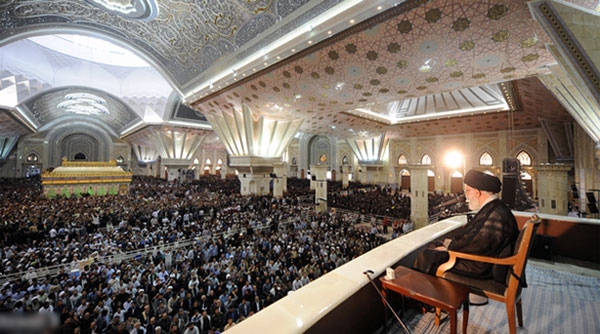 تبيين اصول مکتب امام در اجتماع پر شکوه و کم نظير مردم در حرم مطهر بنيانگذار جمهوري اسلامي