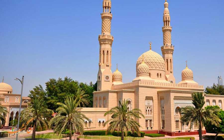 مسجد جمیرا، یکی از مهمترین نمادهای دبی