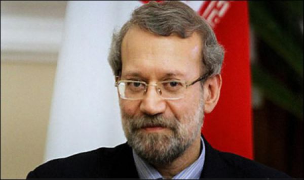 لاريجاني: توهين به پيامبر اسلام خط قرمز همه مسلمانان است.