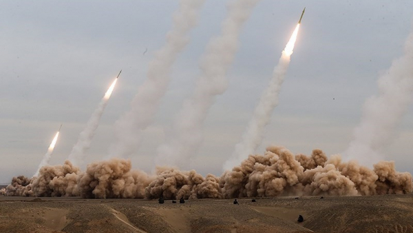 شلیک همزمان ۱۶ فروند موشک بالستیک در رزمایش پیامبر اعظم (ص)