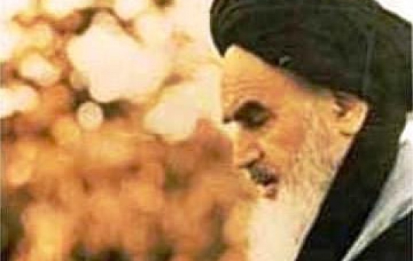 نویسنده هندی: امام خمینی بی نظیرترین رهبر جهان اسلام است