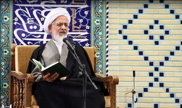 آیت‌الله جوادی آملی: مشکلات جوانان جامعه برای پیامبر(ص) رنج آور است